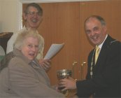 Mary Hopgood receives the Culinary Trophy